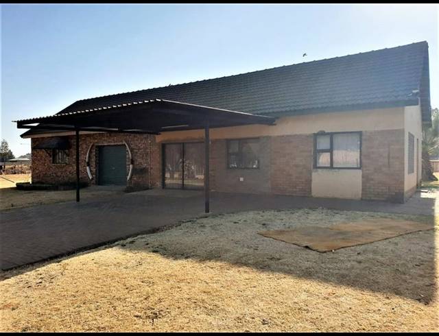 FARM FOR SALE IN VALLEY SETTLEMENT